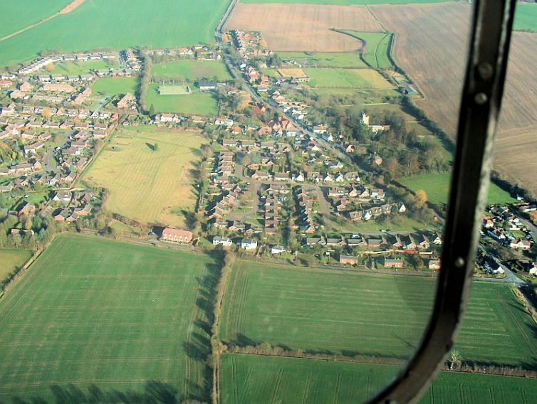 Hundon aerial January 2006 Courtesy of Mike Lodge