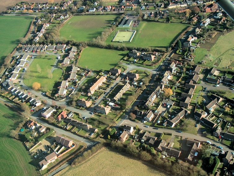 Hundon aerial January 2006 Courtesy of Mike Lodge